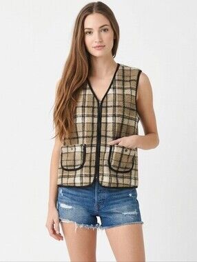 Vintage Plaid Neutral Sherpa V-neck Vest In Brown/Ivory